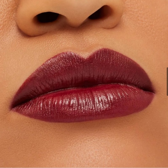 M.A.C AMPLIFIED LIPSTICK DISNEY FAVOURITES Maleficient IN DARK DEED NIB - Picture 8 of 11